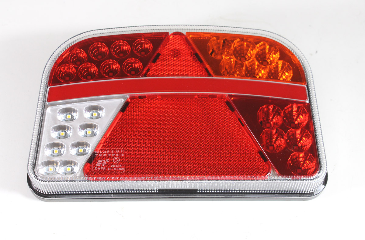 BAGLYGTE LED 12/24V HØJRE 8 POLET "udgår"