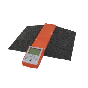 DIGITALE ANH�NGERWAAGE BIS ZU 1500 KG PRO RAD - INKL. AUFFAHRRAMPE